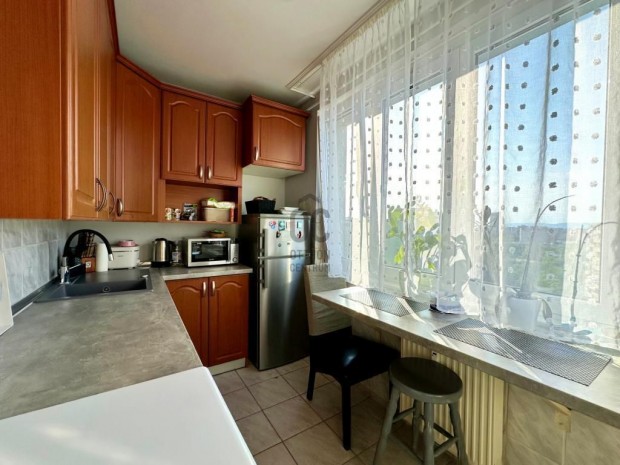 Elad� lak�s Budapest 15. ker., �jpalota