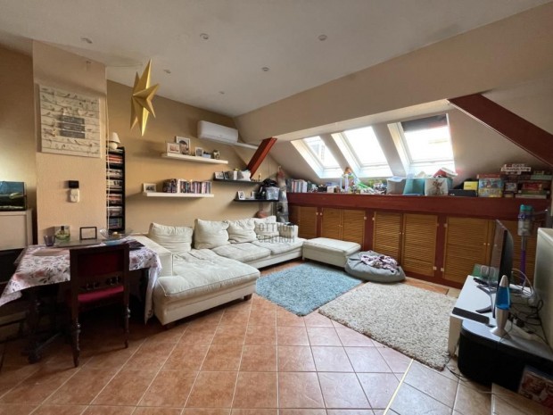 Elad� lak�s Budapest 19. ker., Kispest