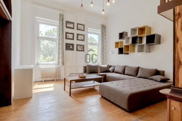 Elad� lak�s Budapest 2. ker., Orsz�g�t