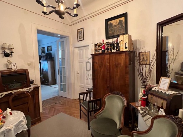 Elad laks Budapest 2. ker., Rzsadomb