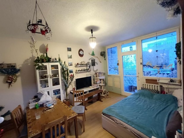 Elad� lak�s Budapest 4. ker., �jpest