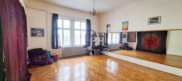 Elad laks Budapest 8. ker., Palotanegyed