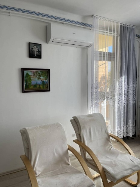 Elad� lak�s Hajd�szoboszl�n! 