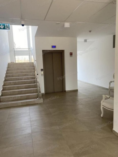 Eladó lakás Kecskemét, Ballószög