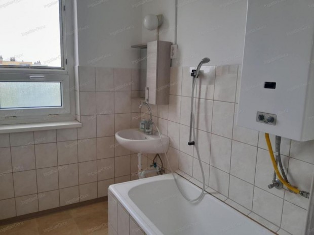 Eladó lakás Kecskemét, Széchenyiváros