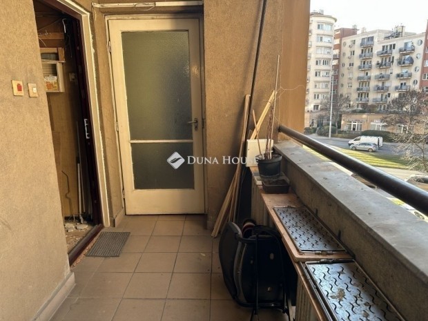 Elad� lak�s, Budapest 10. ker.