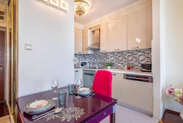 Elad� lak�s, Budapest 13. ker.