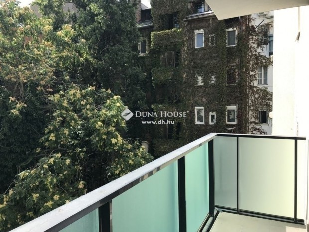 Elad� lak�s, Budapest 13. ker.