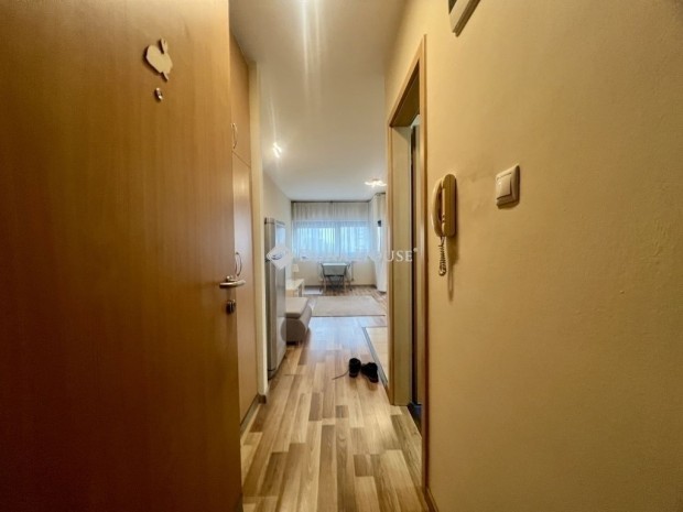 Elad� lak�s, Budapest 13. ker.