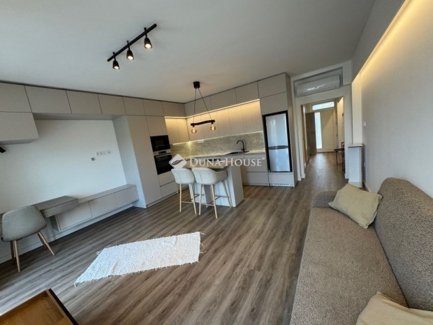 Elad� lak�s, Budapest 14. ker.