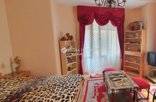 Elad� lak�s, Budapest 14. ker.