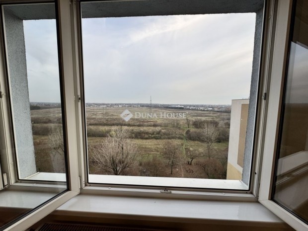 Elad� lak�s, Budapest 15. ker.