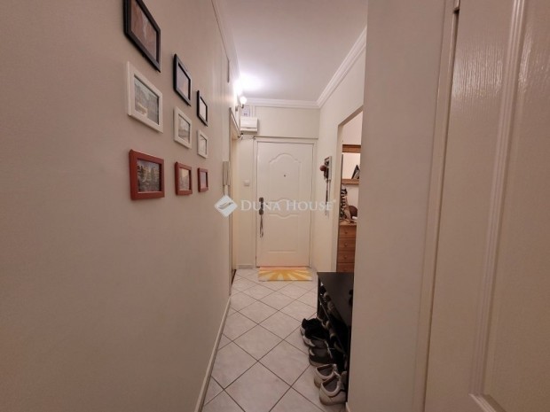 Elad� lak�s, Budapest 15. ker.