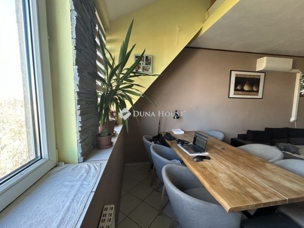 Elad� lak�s, Budapest 17. ker.