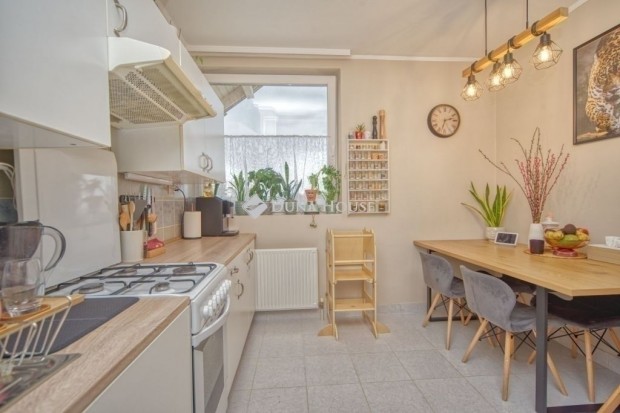 Elad� lak�s, Budapest 17. ker.