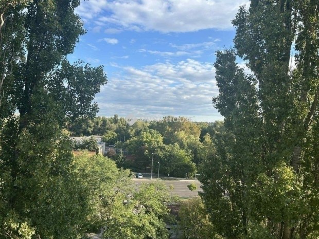 Elad� lak�s, Budapest 17. ker.