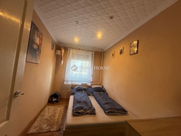 Elad� lak�s, Budapest 18. ker.