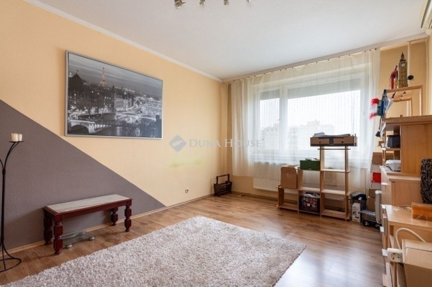 Elad� lak�s, Budapest 19. ker.