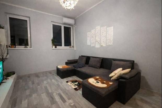 Elad� lak�s, Budapest 21. ker.