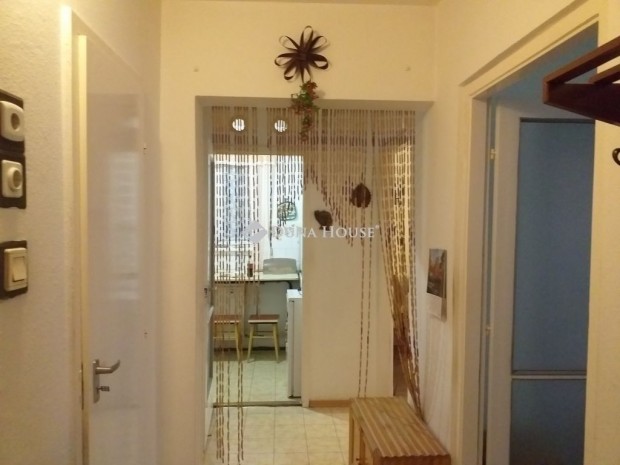 Elad� lak�s, Budapest 3. ker.