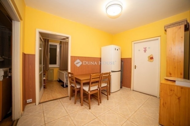 Elad� lak�s, Budapest 4. ker.