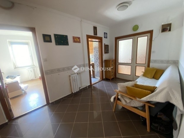 Elad� lak�s, Budapest 4. ker.