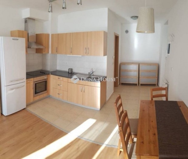 Elad� lak�s, Budapest 4. ker.