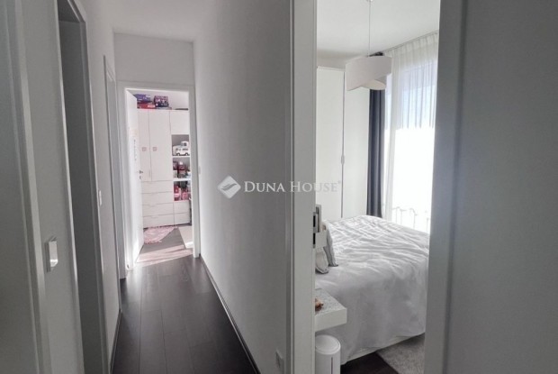 Elad� lak�s, Budapest 4. ker.