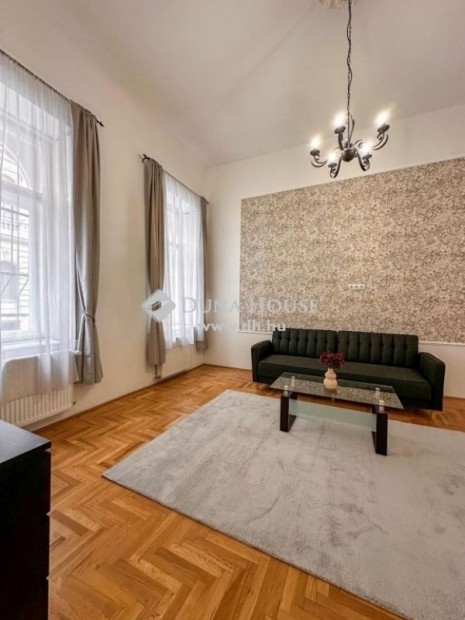 Eladó lakás, Budapest 6. ker.