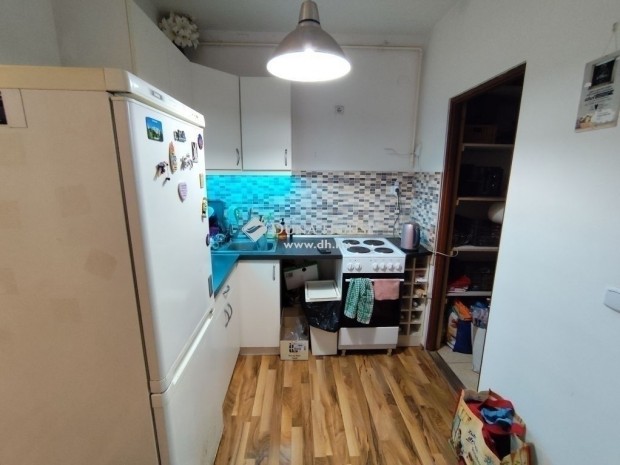 Elad laks, Budapest 6. ker.