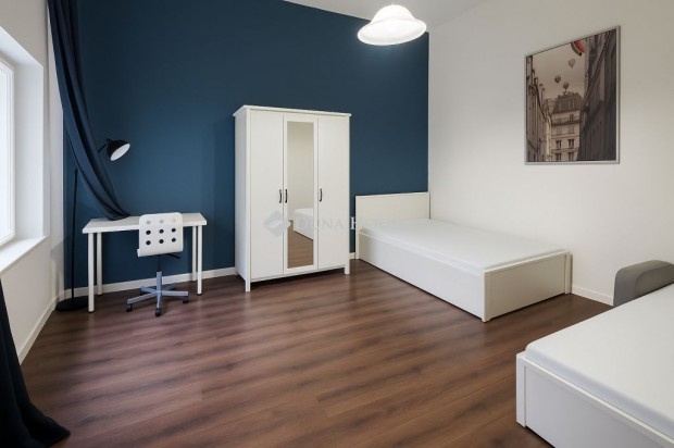 Elad� lak�s, Budapest 7. ker.