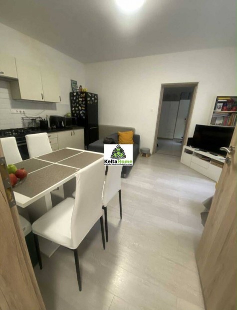 Elad� lak�s, Budapest, 10. ker�let  �hegy, 59990000 Ft, 49 nm 645_kh