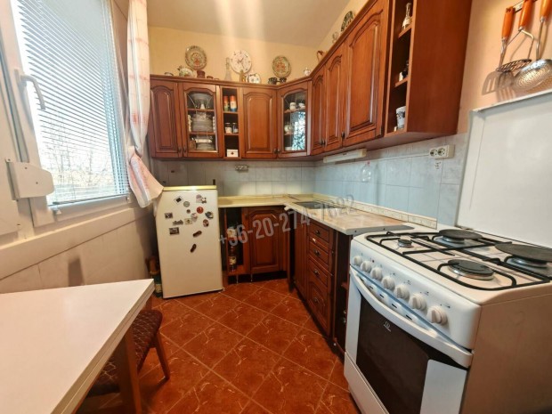 Elad� lak�s, Eger Fels�v�ros, II. R�k�czi Ferenc utca, 4190000 754_med