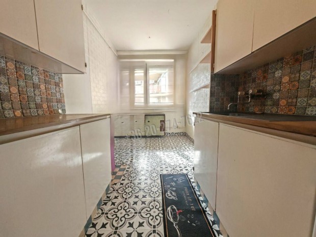 Elad� lak�s, Eger Hatvanih�stya, 62500000 Ft, 87 nm 748_med