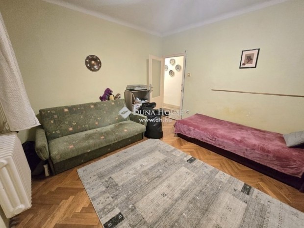 Eladó lakás, Pécs Athinay utca