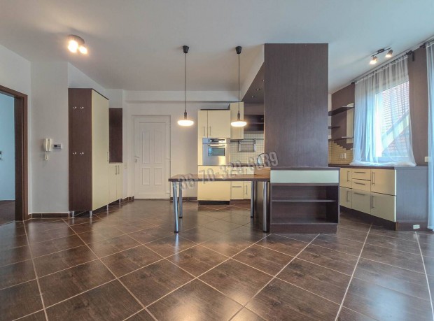 Elad� lak�s, Sopron Pihen�kereszt lak�park, 69900000 Ft, 65 nm 121_td