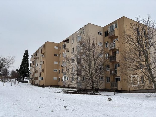 Elad� lak�s - Budapest III. ker�let, B�k�smegyer