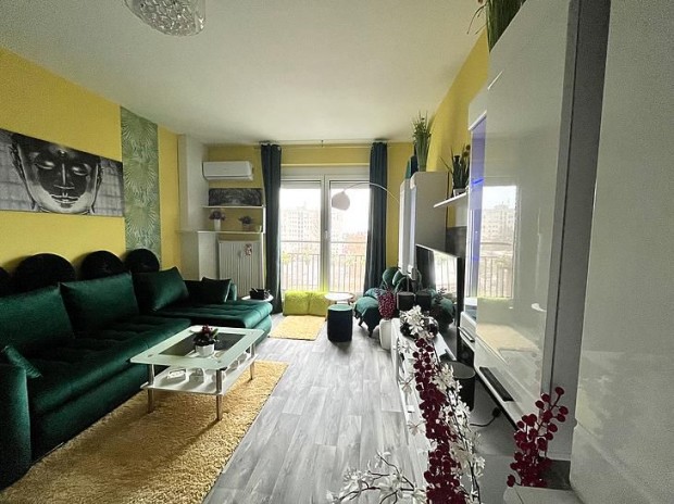 Elad� lak�s - Budapest III. ker�let, B�k�smegyer