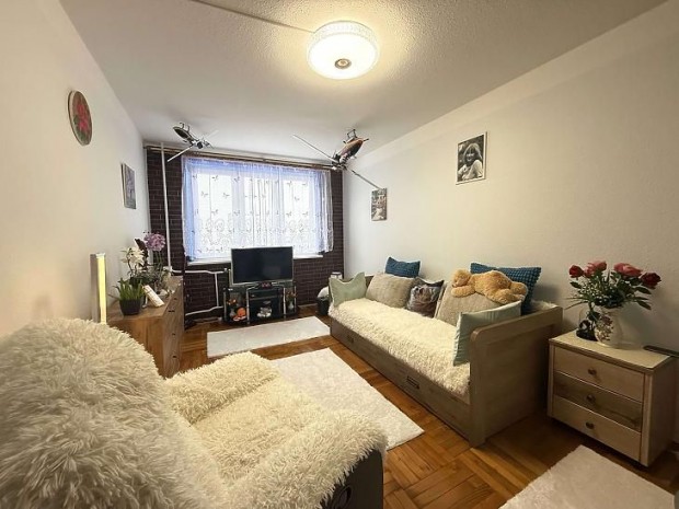 Elad� lak�s - Budapest III. ker�let, �buda