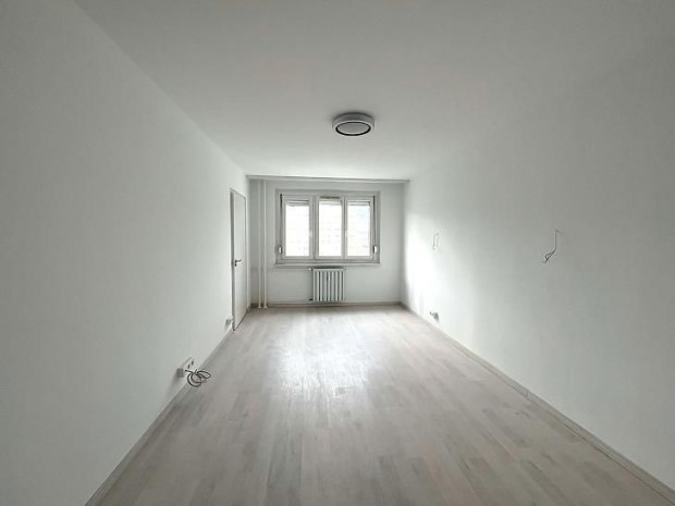 Elad� lak�s - Budapest III. ker�let, �buda