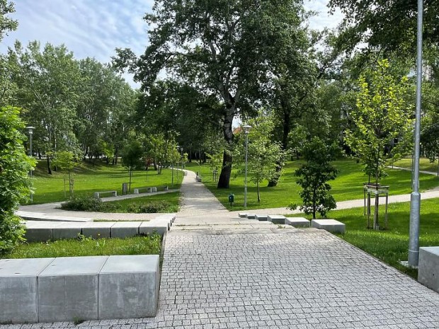 Elad� lak�s - Budapest IV. ker�let, K�poszt�smegyer