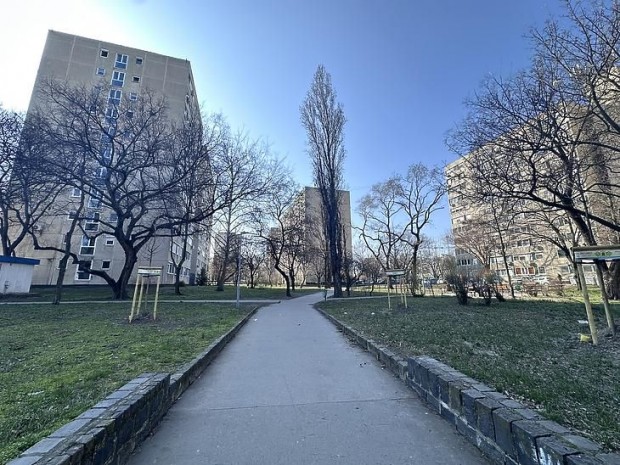 Elad� lak�s - Budapest IV. ker�let, Pozsonyi utca