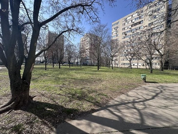 Elad� lak�s - Budapest IV. ker�let, Pozsonyi utca