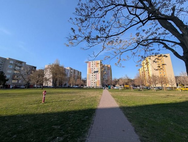 Elad� lak�s - Budapest IV. ker�let, �jpest