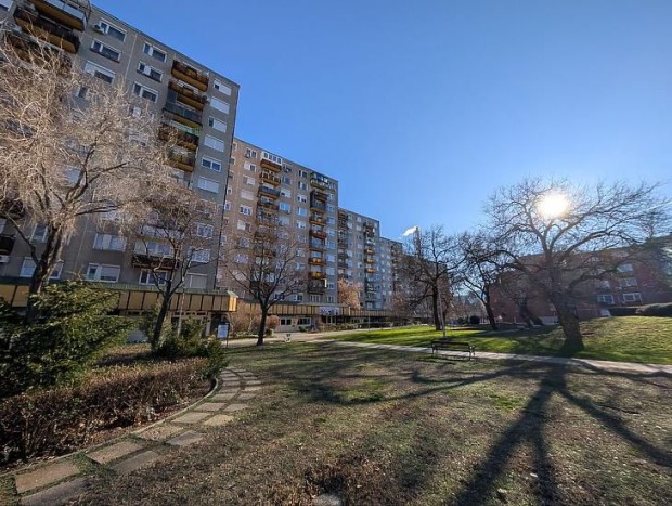 Elad� lak�s - Budapest IV. ker�let, �jpest