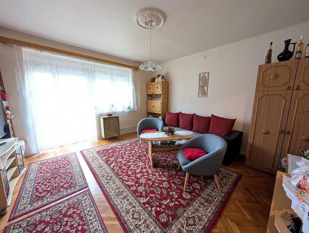 Elad� lak�s - Budapest IV. ker�let, �jpest