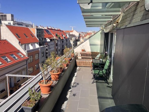 Elad� lak�s - Budapest IX. ker�let, Viola utca