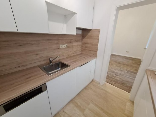 Eladó lakás - Budapest VI. kerület, Rózsa utca