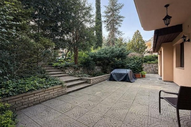 Elad� lak�s - Budapest XII. ker�let, D�niel �t