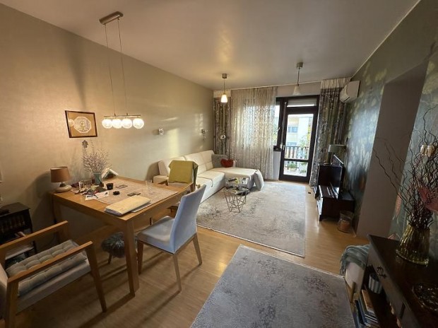 Eladó lakás - Szentendre